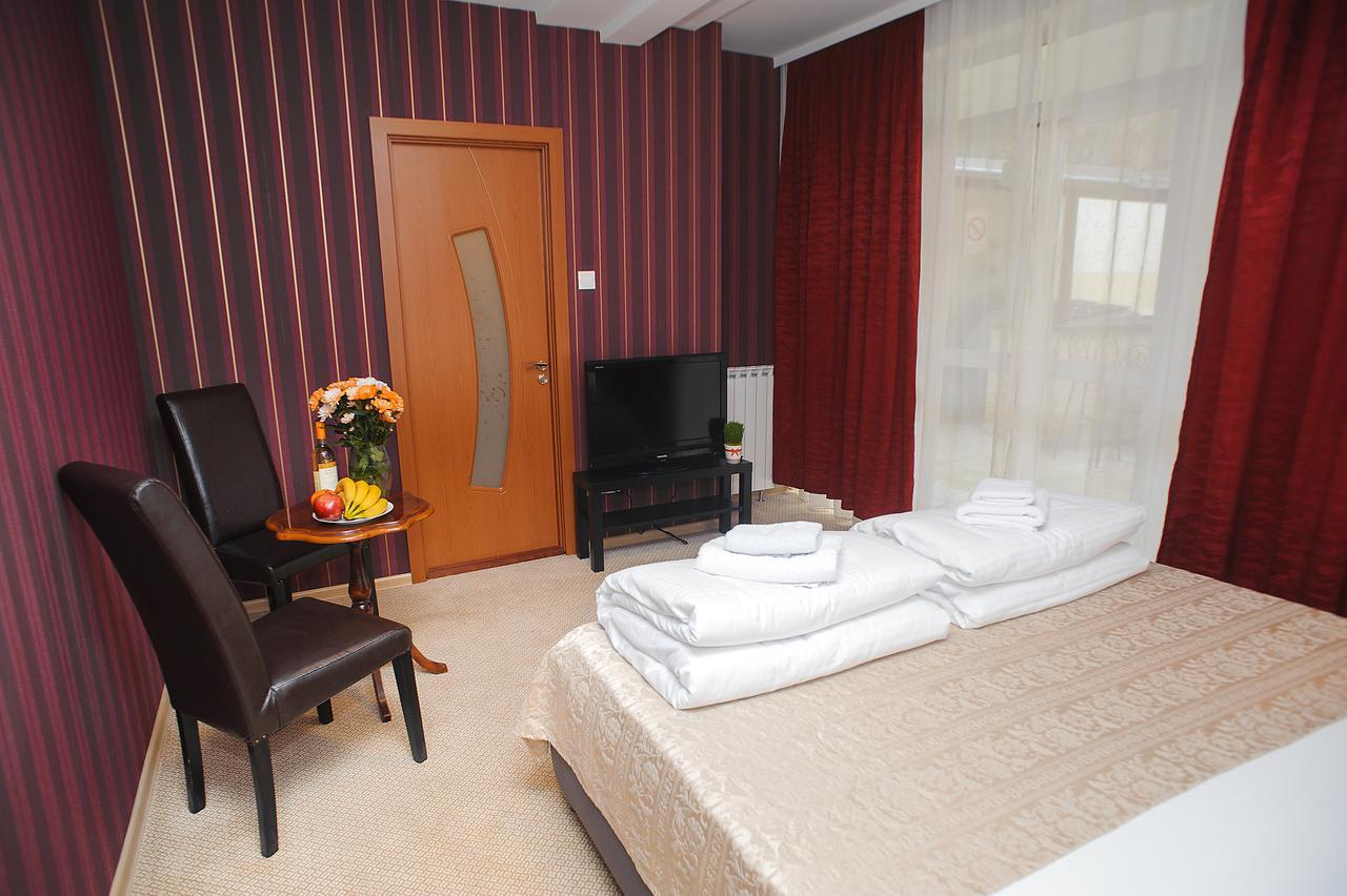 Villa Bulevar Belgrad Exteriör bild
